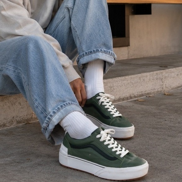 Vans Shoes - Vans Old Skool Stacked Forest Green Leather Platform Sneakers Mens 6.5 Womens 8